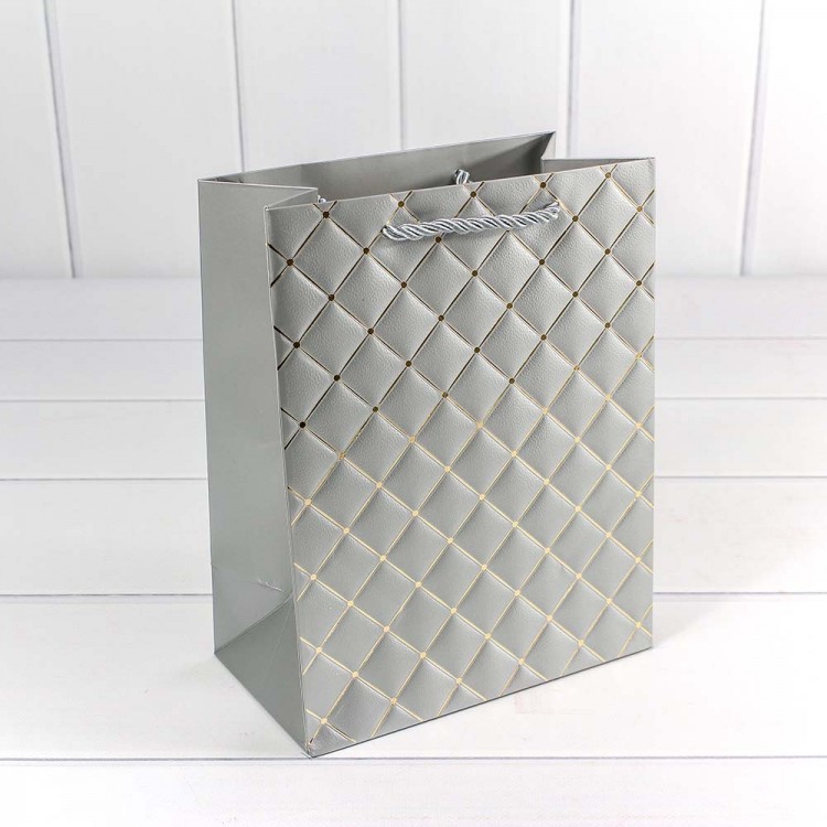 Пакет подарочный "Ромб" Серебряный 18*23*10 210г 1/20 1/360 Арт: 000391E/3